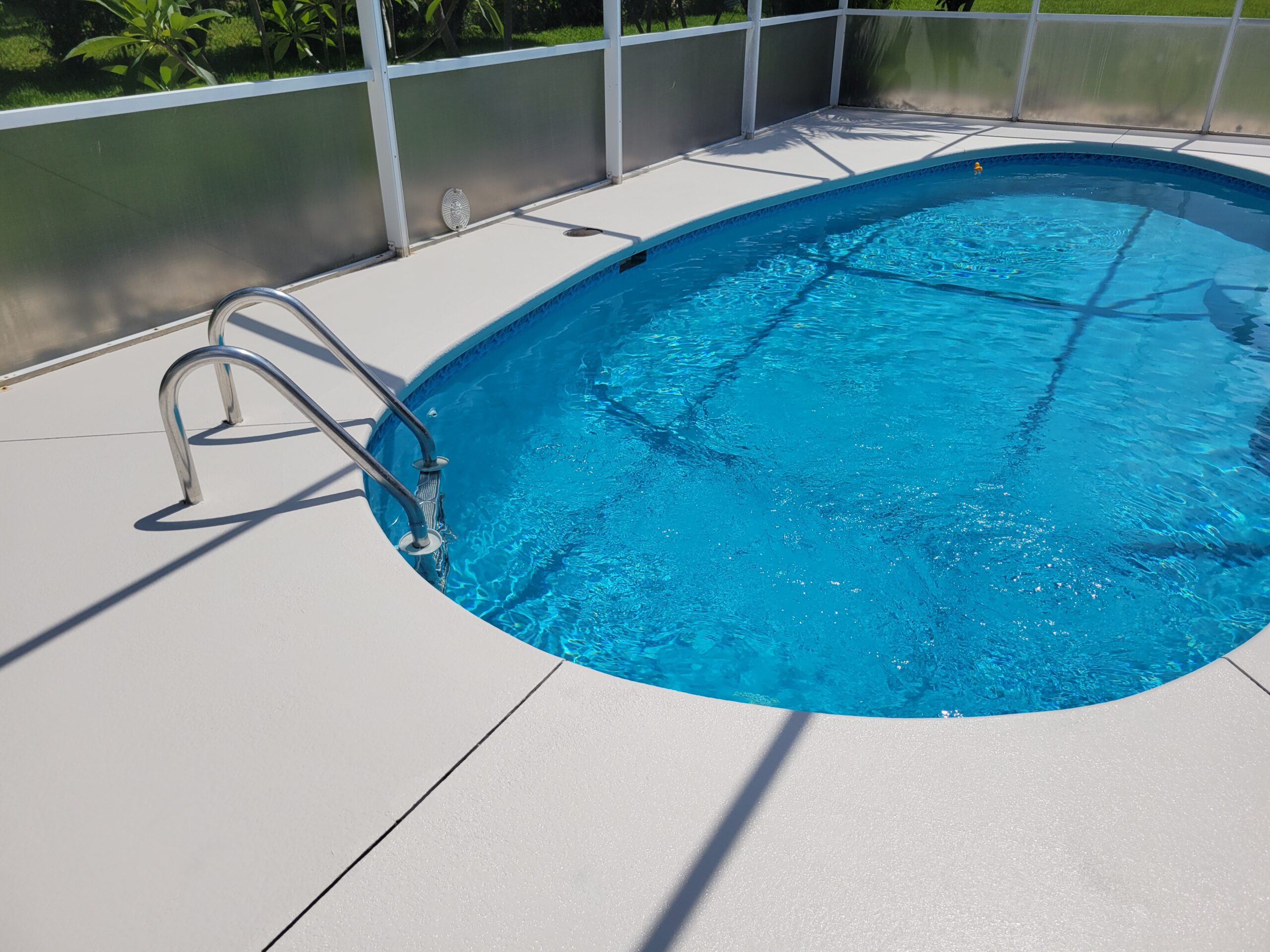 Pool Deck Cleaning
